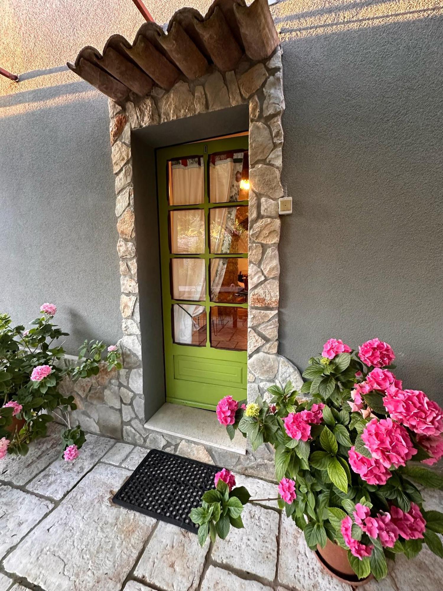 Apartments Cvita Veli Losinj Exterior photo